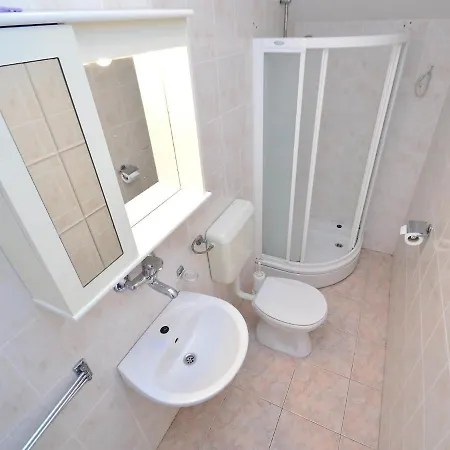 Apartment Valentina-4 Jadrija